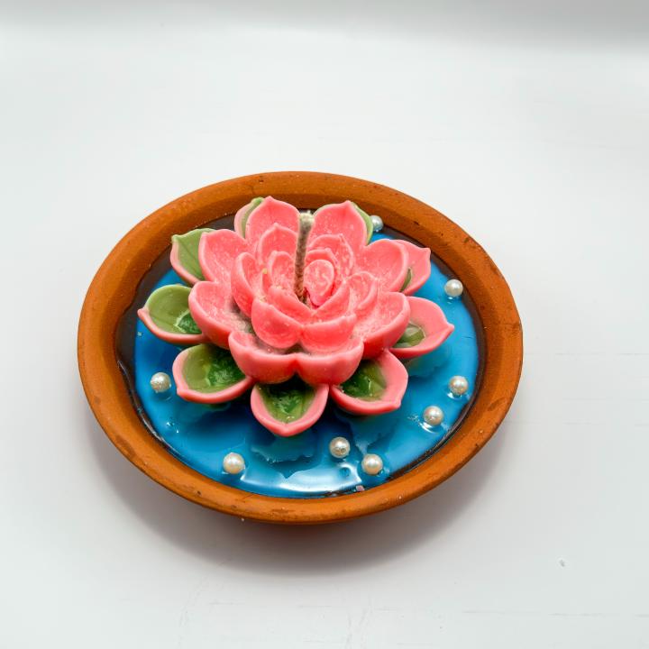 Lotus Radiance Candle | Divine Light