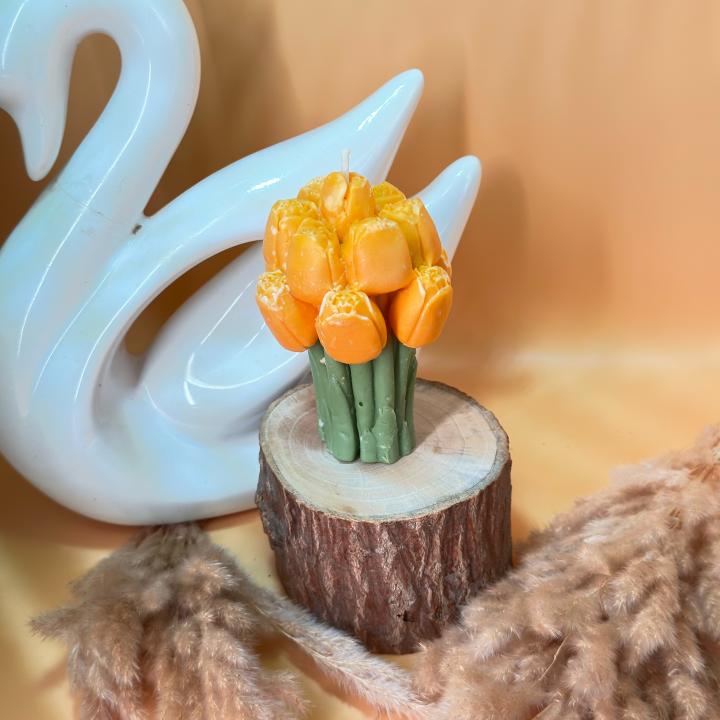 Tulip Bouquet Candle | Elegant Bloom