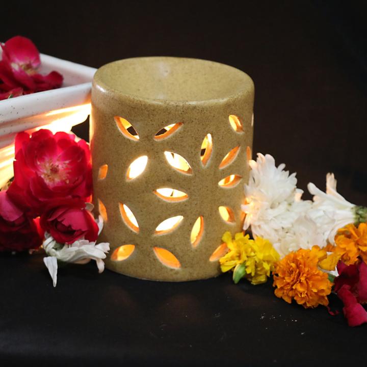 Leaf Pattern Ceramic Candle Diffuser | Nature & Freshness